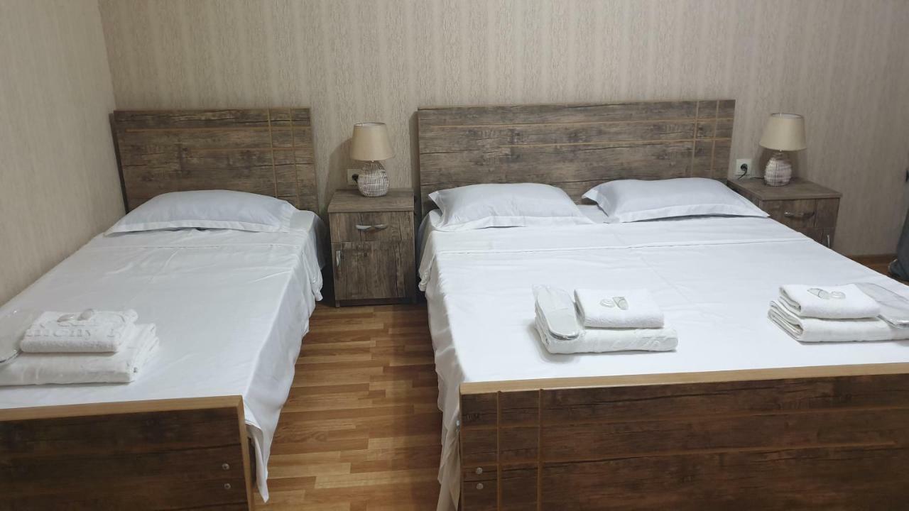 Comfort Tbilisi Bagian luar foto