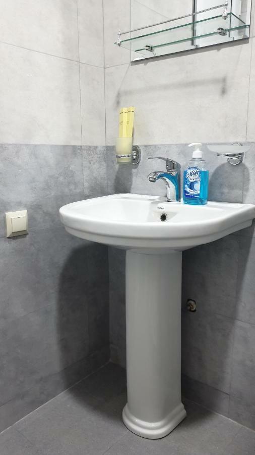 Comfort Tbilisi Bagian luar foto
